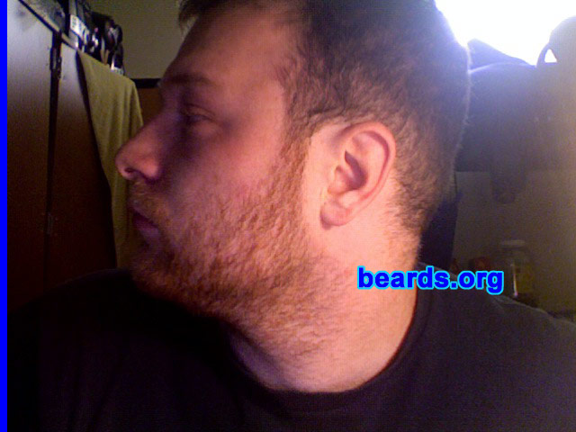 Steve
[b]Go to [url=http://www.beards.org/beard029.php]Steve's beard feature[/url][/b].
Keywords: stubble full_beard