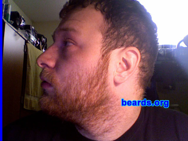 Steve
[b]Go to [url=http://www.beards.org/beard029.php]Steve's beard feature[/url][/b].
Keywords: stubble full_beard