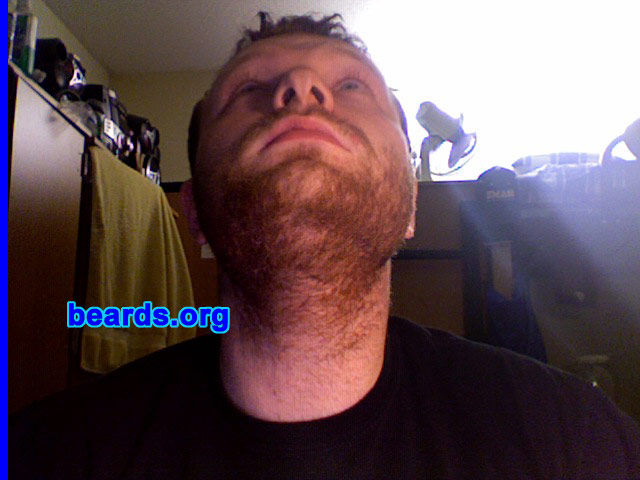 Steve
[b]Go to [url=http://www.beards.org/beard029.php]Steve's beard feature[/url][/b].
Keywords: stubble full_beard