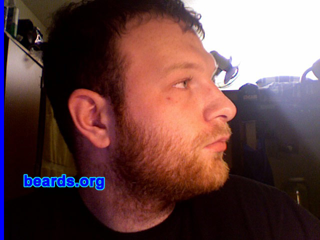 Steve
[b]Go to [url=http://www.beards.org/beard029.php]Steve's beard feature[/url][/b].
Keywords: stubble full_beard