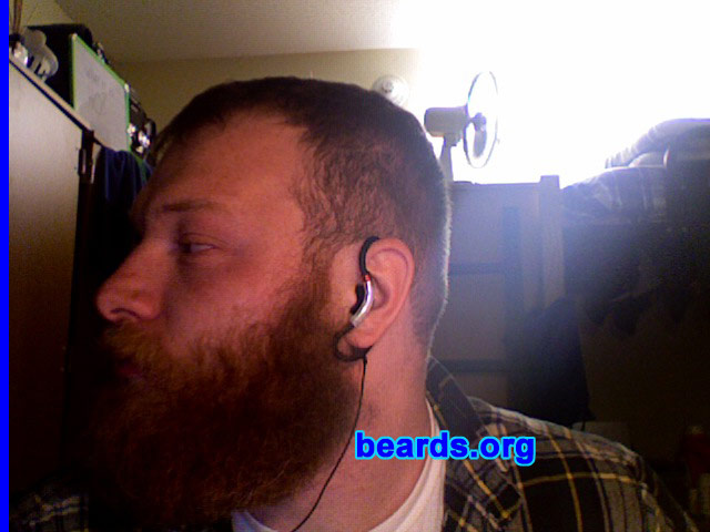 Steve
[b]Go to [url=http://www.beards.org/beard029.php]Steve's beard feature[/url][/b].
Keywords: b29.1 full_beard