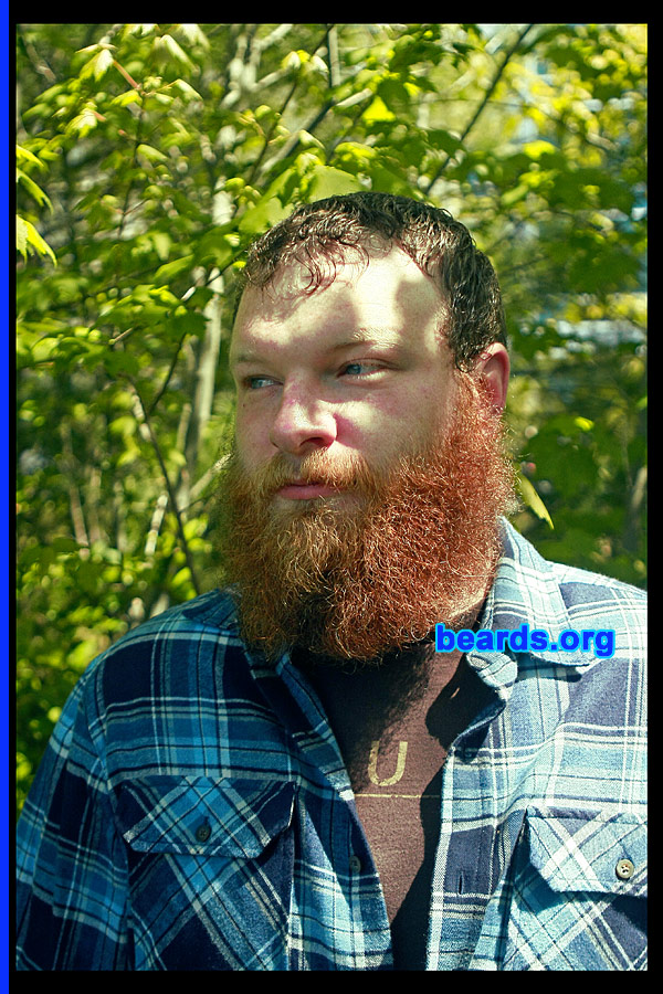 Steve
[b]Go to [url=http://www.beards.org/beard029.php]Steve's beard feature[/url][/b].

Photo by Matt Heisler.
Keywords: b29.2 full_beard