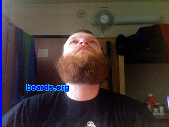 Steve
[b]Go to [url=http://www.beards.org/beard029.php]Steve's beard feature[/url][/b].
Keywords: b29.3 full_beard