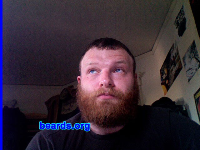 Steve
[b]Go to [url=http://www.beards.org/beard029.php]Steve's beard feature[/url][/b].
Keywords: b29.3 full_beard