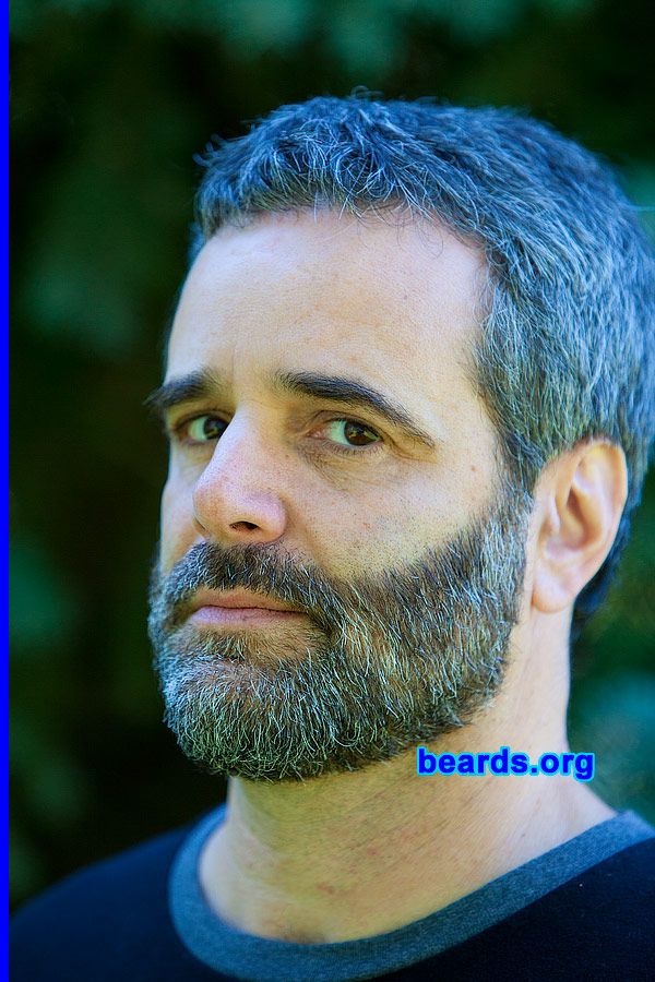 Scott
[b]Go to [url=http://www.beards.org/beard038.php]Scott's beard feature[/url][/b].
Keywords: full_beard