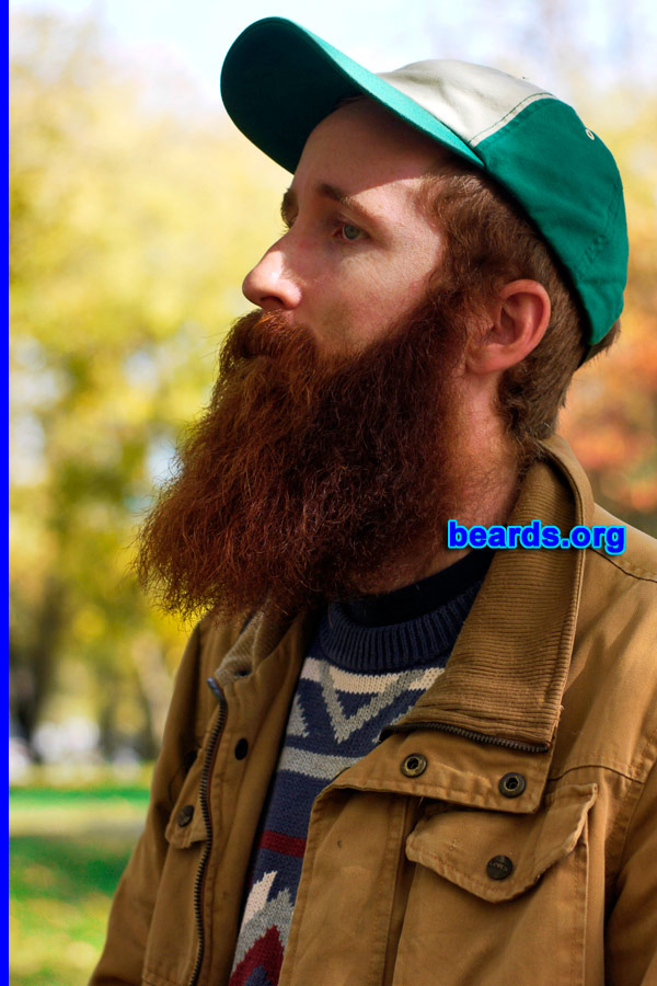 Patrick
[b]Go to [url=http://www.beards.org/beard041.php]Patrick's beard feature[/url][/b].
Keywords: full_beard