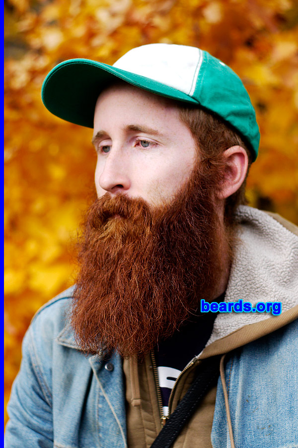 Patrick
[b]Go to [url=http://www.beards.org/beard041.php]Patrick's beard feature[/url][/b].
Keywords: full_beard