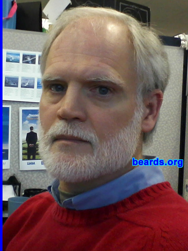 John
[b]Go to [url=http://www.beards.org/beard042.php]John's beard feature[/url][/b].
Keywords: full_beard