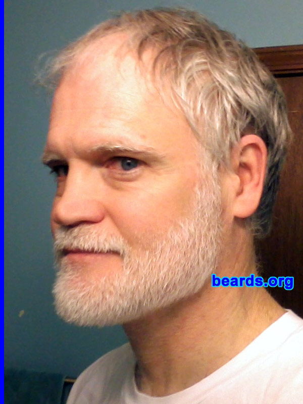 John
[b]Go to [url=http://www.beards.org/beard042.php]John's beard feature[/url][/b].
Keywords: full_beard