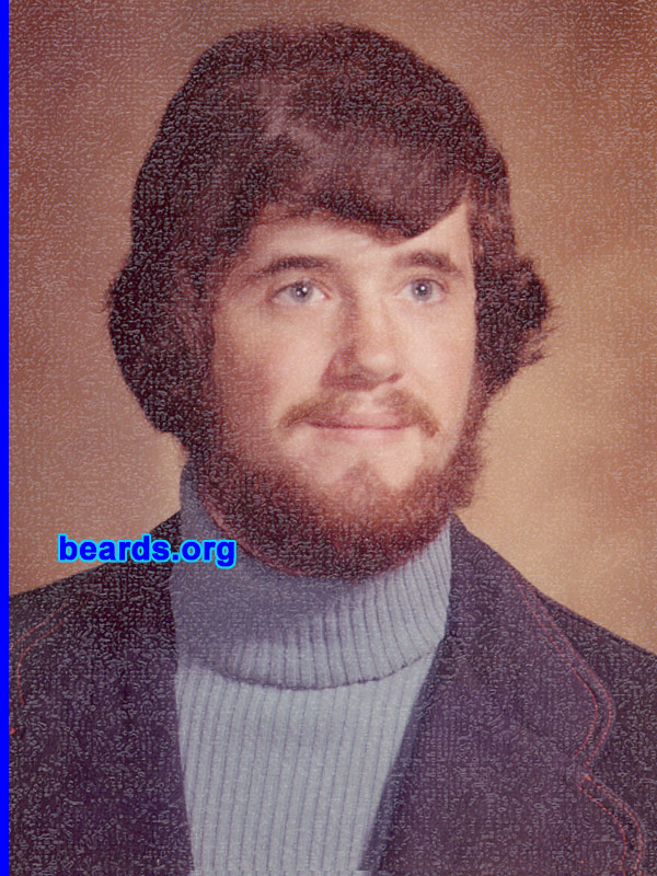 Bob
1974: The first beard; spotty and pretty lame. 

[b]Go to [url=http://www.beards.org/beard033.php]Bob's beard feature[/url][/b].
Keywords: full_beard