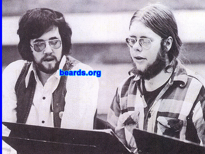 Bob
1974: In Advanced Choir with one of the other few high school beard guys.

[b]Go to [url=http://www.beards.org/beard033.php]Bob's beard feature[/url][/b].
Keywords: full_beard