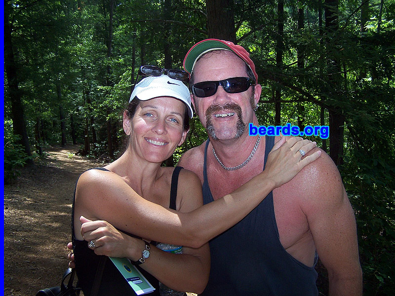 Bob
Me and my wife in the Smoky Mountains.

[b]Go to [url=http://www.beards.org/beard033.php]Bob's beard feature[/url][/b].
Keywords: horseshoe