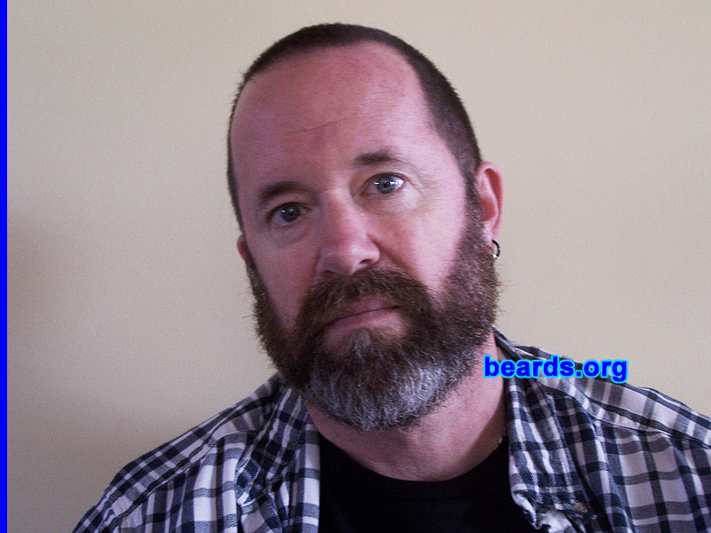 Bob
2010

[b]Go to [url=http://www.beards.org/beard033.php]Bob's beard feature[/url][/b].
Keywords: full_beard