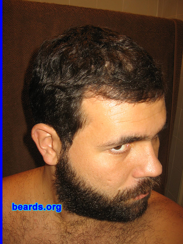 Igor
Bearded since: 2009.  I am an occasional or seasonal beard grower.
Keywords: full_beard