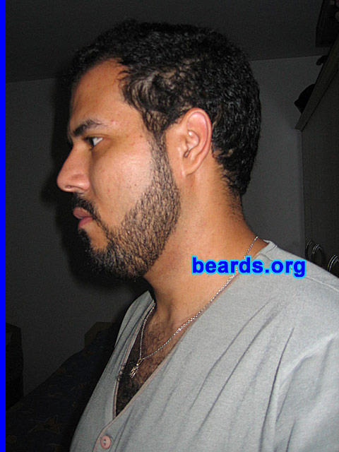 Raikard
Bearded since: 1999.  I am a dedicated, permanent beard grower.

Comments:
In my family, only I have grown a beard.

How do I feel about my beard?  Great.
Keywords: full_beard