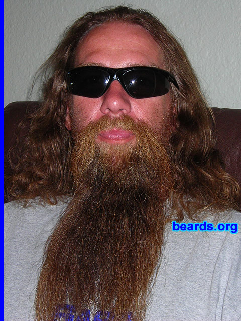 Garner Stone
Bearded since: 2004.  I am a dedicated, permanent beard grower.

Comments:
WHY NOT?

See also: [url=http://www.beards.org/images/displayimage.php?pid=14384]Garner in the Ontario album[/url].

Keywords: full_beard