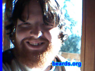 Jesse
I am a dedicated, permanent beard grower.
Keywords: full_beard