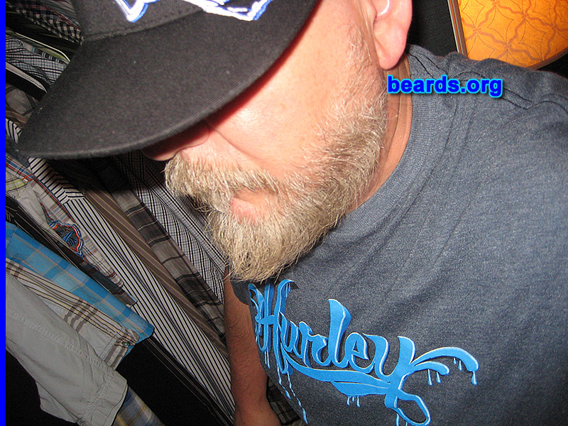 Thomas
Bearded since: 2013. I am an experimental beard grower.

Comments:
Why did I grow my beard?  Makes me feel like a more earthy guy.

How do I feel about my beard?  The blond/gray color is cool. Also attracts the kind of people I like. Love having a beard:  Everyone thinks I'm a cool guy, which I am. LOL.
Keywords: full_beard
