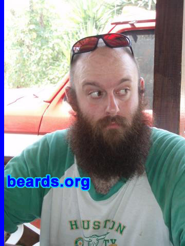 Matthew
Bearded since: 1994.  I am a dedicated, permanent beard grower.

Comments:
I grew my beard because it's what men do.

I'm diggin' it!
Keywords: full_beard