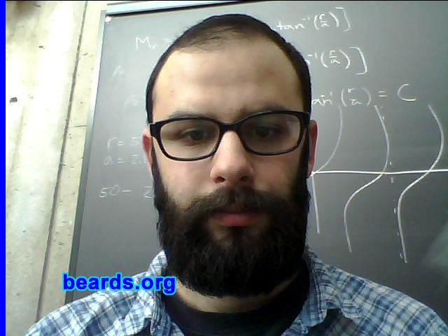 Sean
Bearded since: 2001. I am a dedicated, permanent beard grower.

Comments:
I grew my beard because I like the look and I hate shaving.

How do I feel about my beard? I love my beard. 
Keywords: full_beard