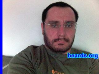 Peter
Bearded since: 2003.  I am a dedicated, permanent beard grower.

Comments:
I grew my beard because I like beards and I don't like to shave every day.

How do I feel about my beard?  I feel good.
Keywords: full_beard