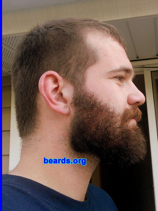 Collin
[b]Go to [url=http://www.beards.org/success_collin.php]Collin's success story[/url][/b].
Keywords: full_beard