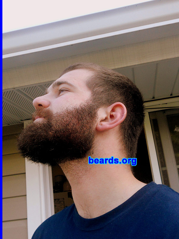 Collin
[b]Go to [url=http://www.beards.org/success_collin.php]Collin's success story[/url][/b].
Keywords: full_beard
