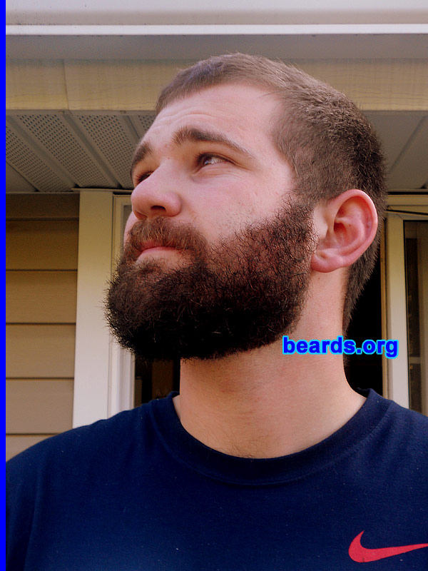 Collin
[b]Go to [url=http://www.beards.org/success_collin.php]Collin's success story[/url][/b].
Keywords: full_beard