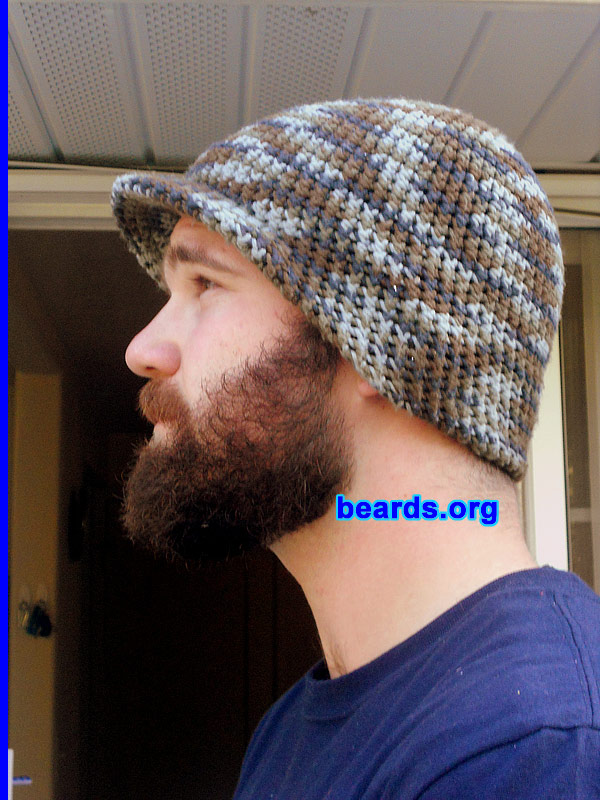 Collin
[b]Go to [url=http://www.beards.org/success_collin.php]Collin's success story[/url][/b].
Keywords: full_beard