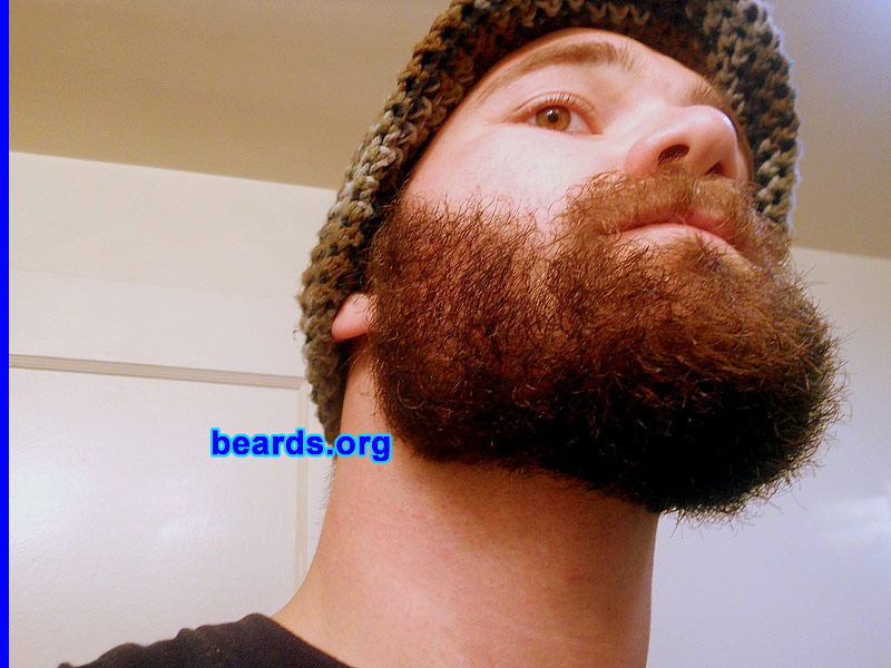 Collin
[b]Go to [url=http://www.beards.org/success_collin.php]Collin's success story[/url][/b].
Keywords: full_beard