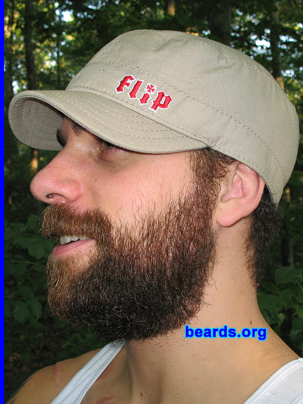 Dave
[b]Go to [url=http://www.beards.org/dave.php]Dave's success story[/url][/b].
Keywords: Dave_feature full_beard