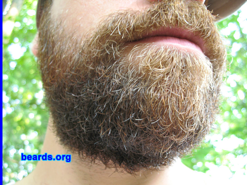 Dave
[b]Go to [url=http://www.beards.org/dave.php]Dave's success story[/url][/b].
Keywords: Dave_feature full_beard