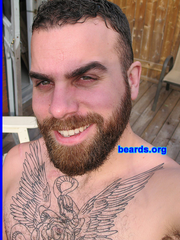 Dave
[b]Go to [url=http://www.beards.org/dave.php]Dave's success story[/url][/b].
Keywords: Dave.3 Dave_feature full_beard