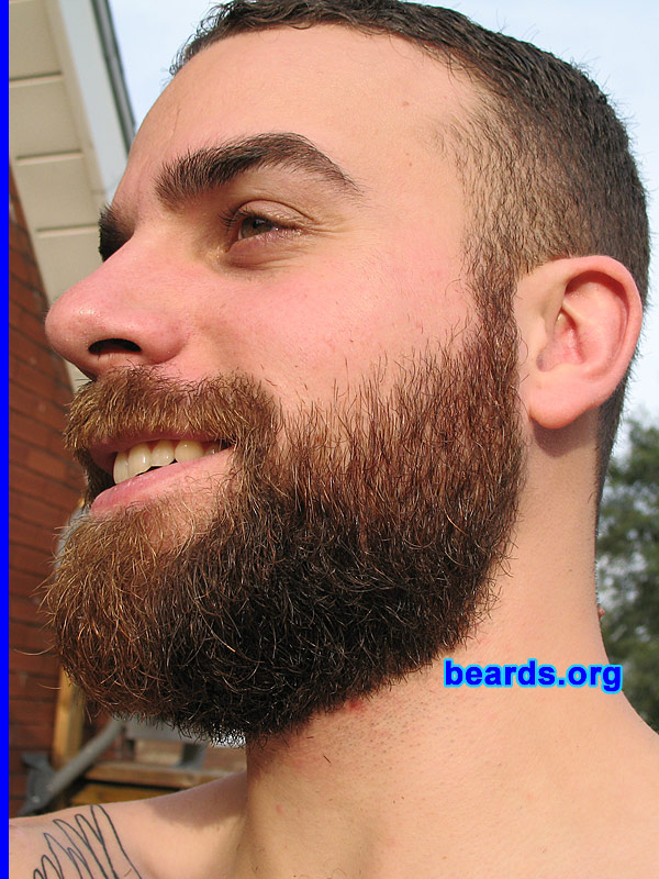 Dave
[b]Go to [url=http://www.beards.org/dave.php]Dave's success story[/url][/b].
Keywords: Dave.4 Dave_feature full_beard