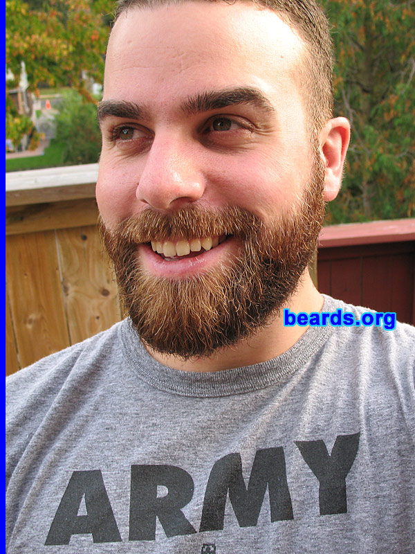 Dave
[b]Go to [url=http://www.beards.org/dave.php]Dave's success story[/url][/b].
Keywords: Dave.4 Dave_feature full_beard