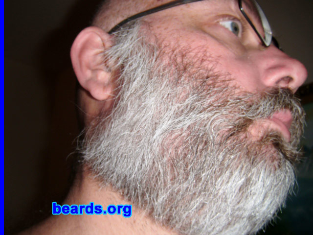 Guido
Bearded since: 1985.  I am a dedicated, permanent beard grower.

Comments:
I grew my beard because I like to have my beard very thick and very hairy.  I've always like to have my beard grow very thick.  It's my pleasure and my desire.

How do I feel about my beard?  I feel very good and comfortable because I don't like to shave. I always like to have a very thick and hairy beard.
Keywords: full_beard