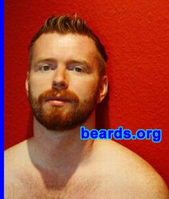 Joern
Bearded since: 1990.  I am a dedicated, permanent beard grower.
Keywords: full_beard