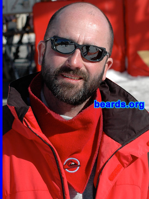 Christophe
Bearded since: 2006 (six months ago).  I am a dedicated, permanent beard grower.

Comments:
I grew my beard because I like it.
Keywords: full_beard