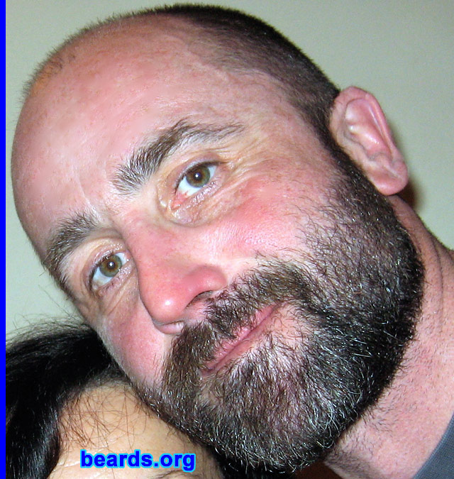 Christophe
Bearded since: 2006 (six months ago).  I am a dedicated, permanent beard grower.

Comments:
I grew my beard because I like it.
Keywords: full_beard
