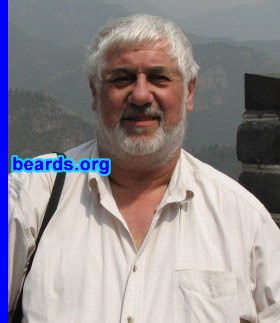 Philip
Bearded since: 1989. I am a dedicated, permanent beard grower.
Keywords: full_beard