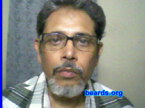 Pal
Bearded since: 1997.  I am a dedicated, permanent beard grower.
Keywords: goatee_mustache