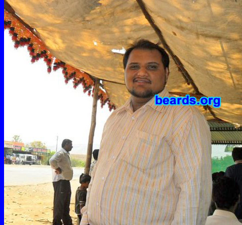 Varun S.
Bearded since: 2012. I am an experimental beard grower.
Keywords: goatee_mustache