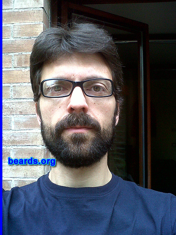 Federico F.
Bearded since: 1993. I am a dedicated, permanent beard grower.

Comments:
Why did I grow my beard?  Without a beard I feel naked.
Keywords: full_beard