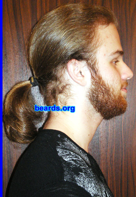 Michael
Update: March 2007.

[b]Go to [url=http://www.beards.org/michael.php]Michael's success story[/url][/b].
Keywords: full_beard