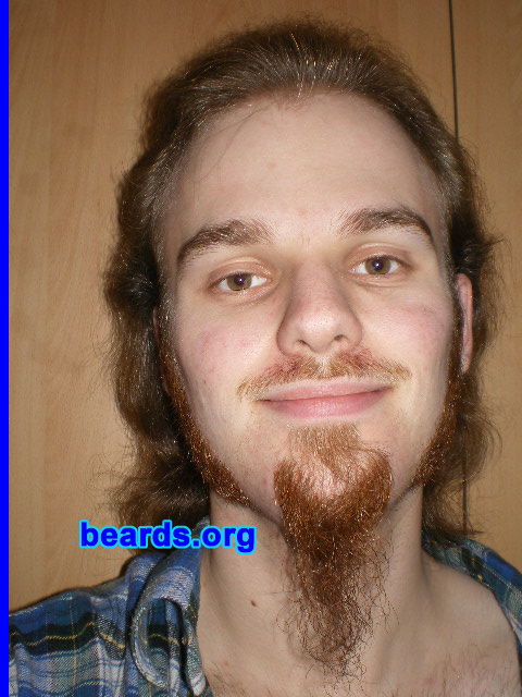 Michael
Update: March 2008

[b]Go to [url=http://www.beards.org/michael.php]Michael's success story[/url][/b].
Keywords: sideburns goatee_mustache