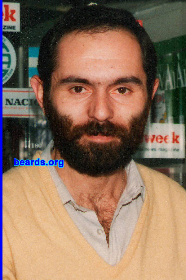 beards.org's first "beard on the street" photo
Keywords: full_beard