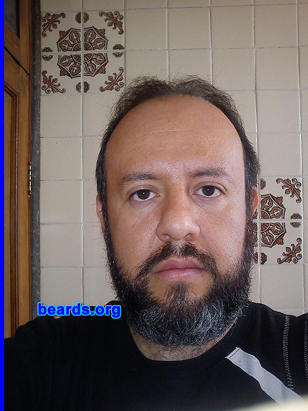 Arturo
Bearded since: 2013. I am an occasional or seasonal beard grower.

Comments:
Why did I grow my beard? To sing a role in an opera, a Viking.

How do I feel about my beard? A little itchy, but it catches everybody's attention, especially in my country, MÃ©xico, where almost every male is hairless.
Keywords: full_beard