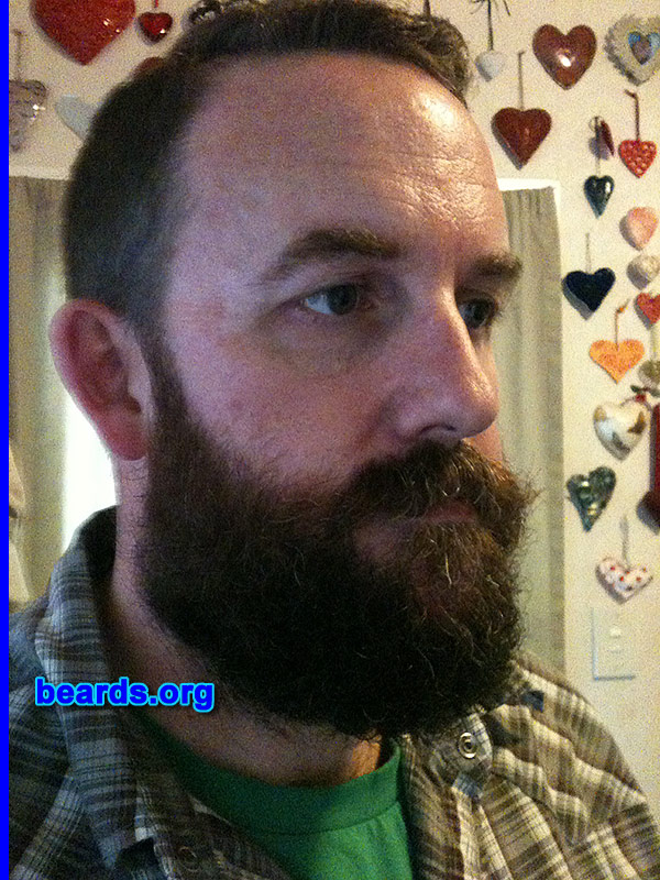Andrew
Bearded since: 1993. I am a dedicated, permanent beard grower.

Comments:
Why did I grow my beard? Originally to look older. Now it's just how I see myself.

How do I feel about my beard?  Sixteen weeks into my first "Yeard", I'm liking it. Have a goatee or trimmed beard usually. Think I will keep the full beard for a while.
Keywords: full_beard