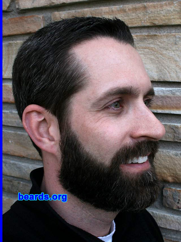 Patrick
Patrick's beard growth progress: Day 56.

[b]Go to [url=http://www.beards.org/patrick.php]Patrick's success story[/url][/b].
Keywords: patrick full_beard