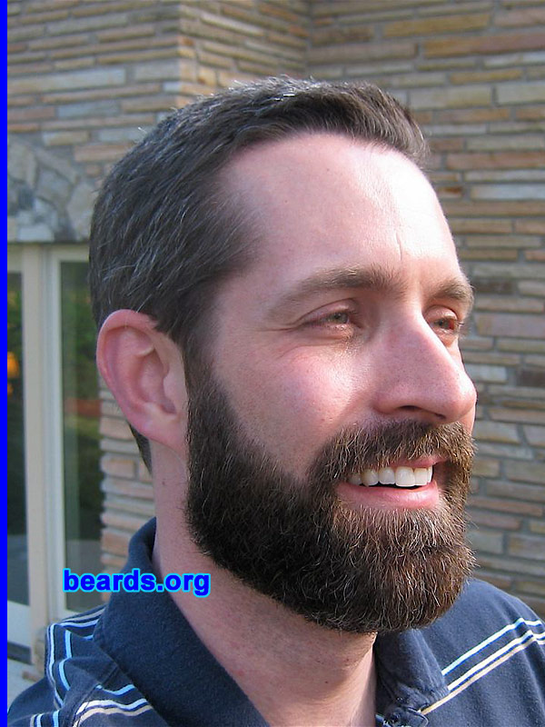 Patrick
Patrick's beard growth progress: Day 61.

[b]Go to [url=http://www.beards.org/patrick.php]Patrick's success story[/url][/b].
Keywords: patrick full_beard